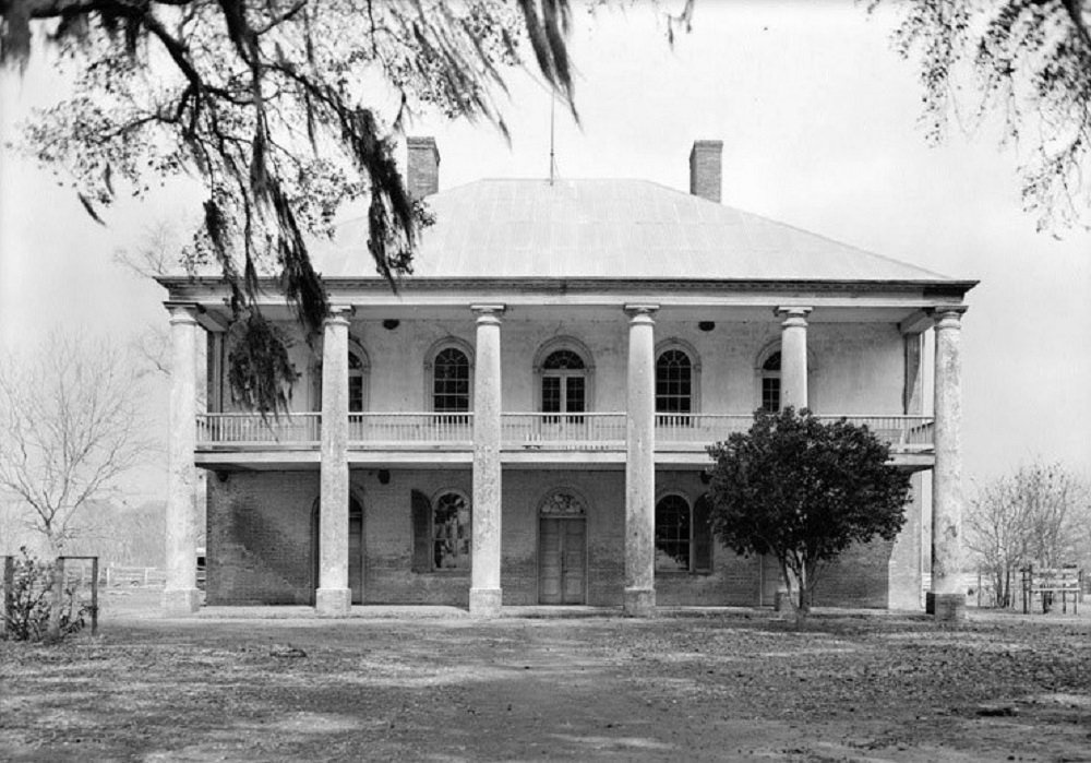 Chretien Point Plantation Mansion.