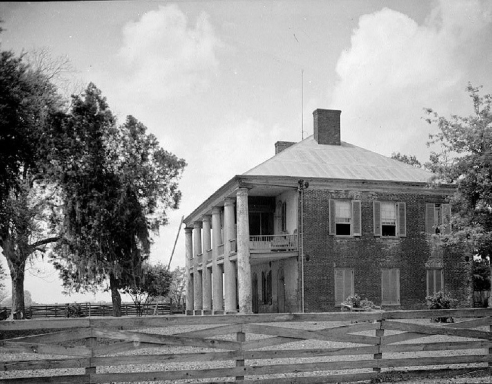 Chretien Point Plantation Mansion.