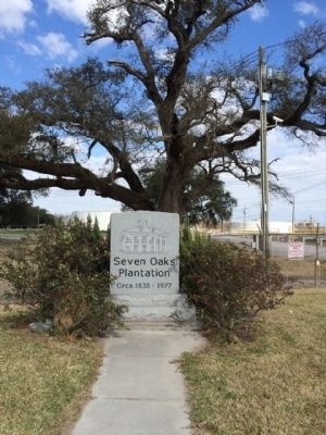 Seven Oaks Plantation Site Memorial